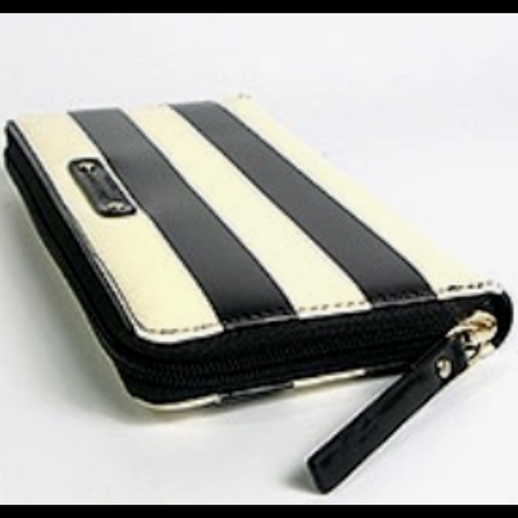 Kate Spade Wallet - Picture 1 of 6